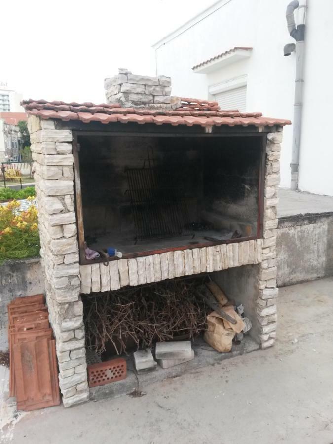 Apartment Sandra Водице Екстериор снимка