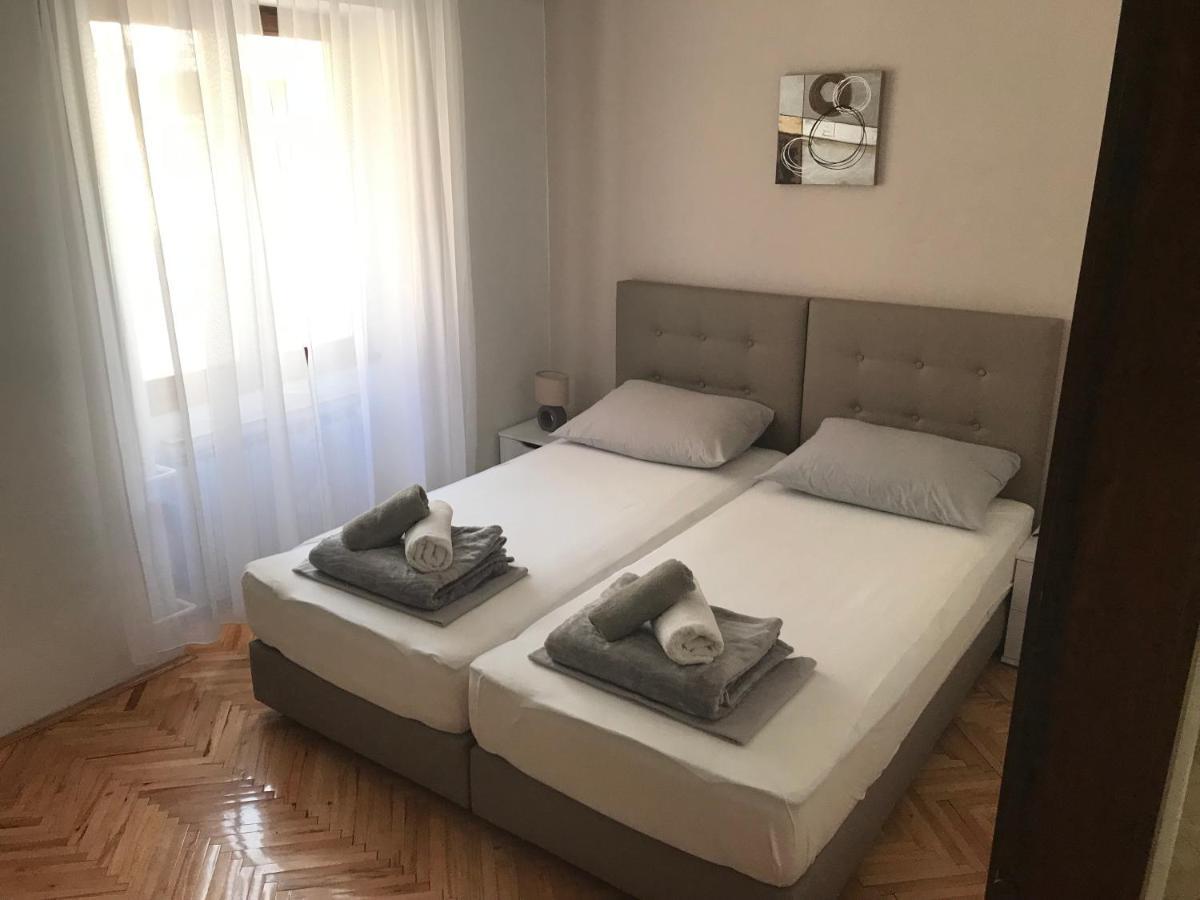 Apartment Sandra Водице Екстериор снимка